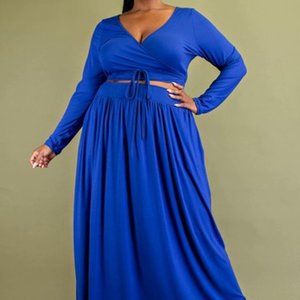 Long Sleeve wrap top and maxi Skirt set with pockets. Curvy